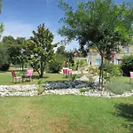 Holiday home Logis De Chalons A La