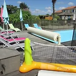 Logis De Chalons A La Holiday home Le Gua (Charente-Maritime)