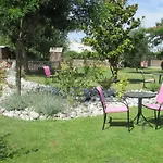 Holiday home Logis De Chalons A La