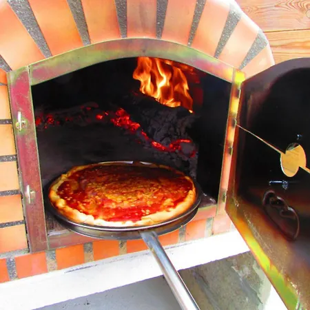 Logis De Chalons A La בית נופש Le Gua (Charente-Maritime)