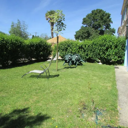 度假居 Logis De Chalons A La *