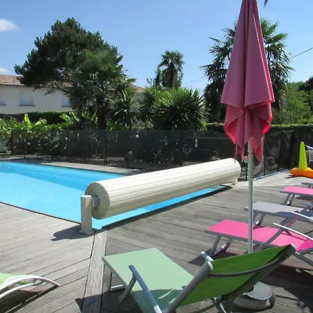 度假居 Logis De Chalons A La *