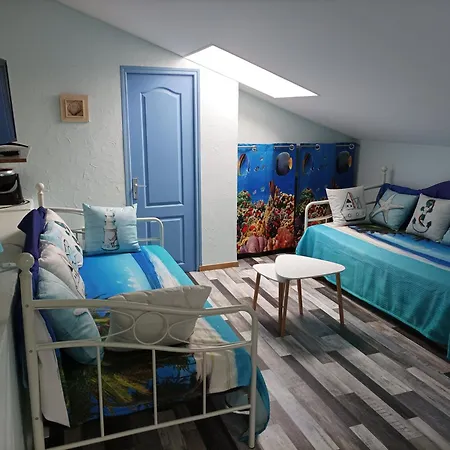 Logis De Chalons A La Le Gua (Charente-Maritime)