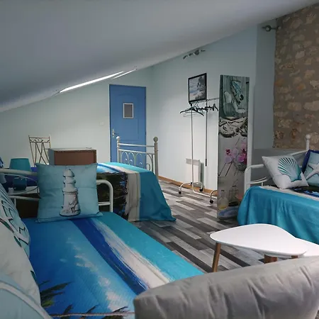 Logis De Chalons A La בית נופש