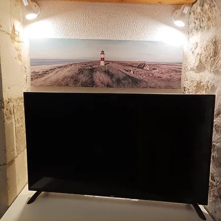 Logis De Chalons A La בית נופש