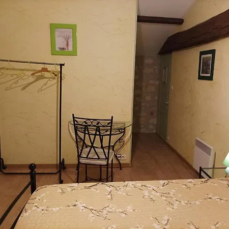 Logis De Chalons A La בית נופש Le Gua (Charente-Maritime)